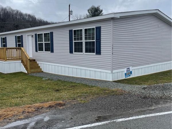 1218 Sunset Drive, Bulger, PA 15019