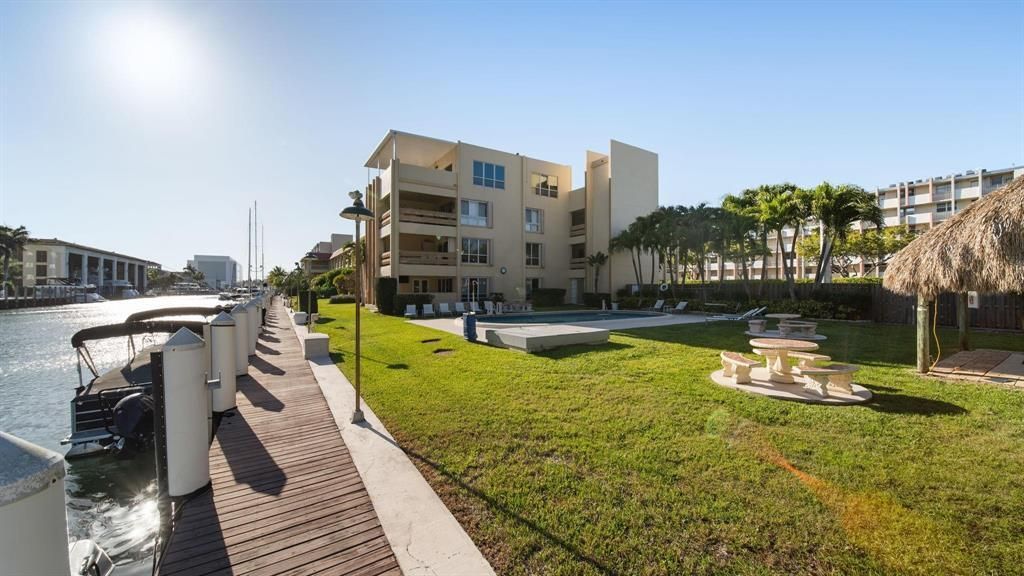 1700 SE 15th Street, Unit 311, Fort Lauderdale, FL 33316 Photo