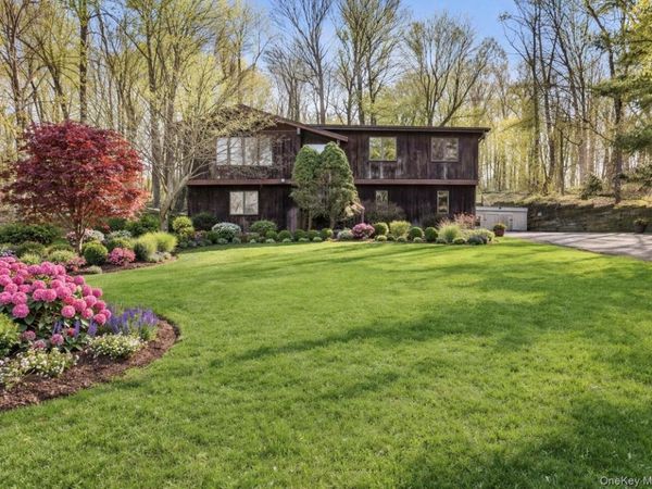 597 Saddle River Road, Chestnut Ridge, NY 10952