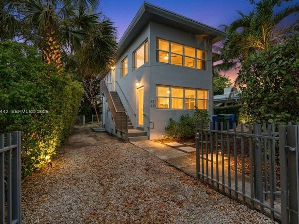 435 NE 69th St, Miami, FL 33138