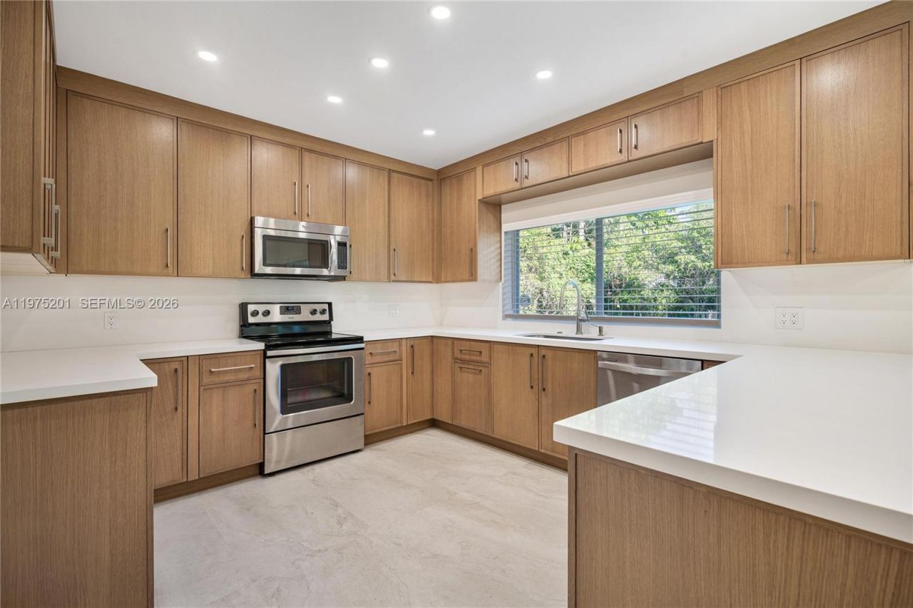 1235 Algardi Ave, Coral Gables, FL 33146 Photo