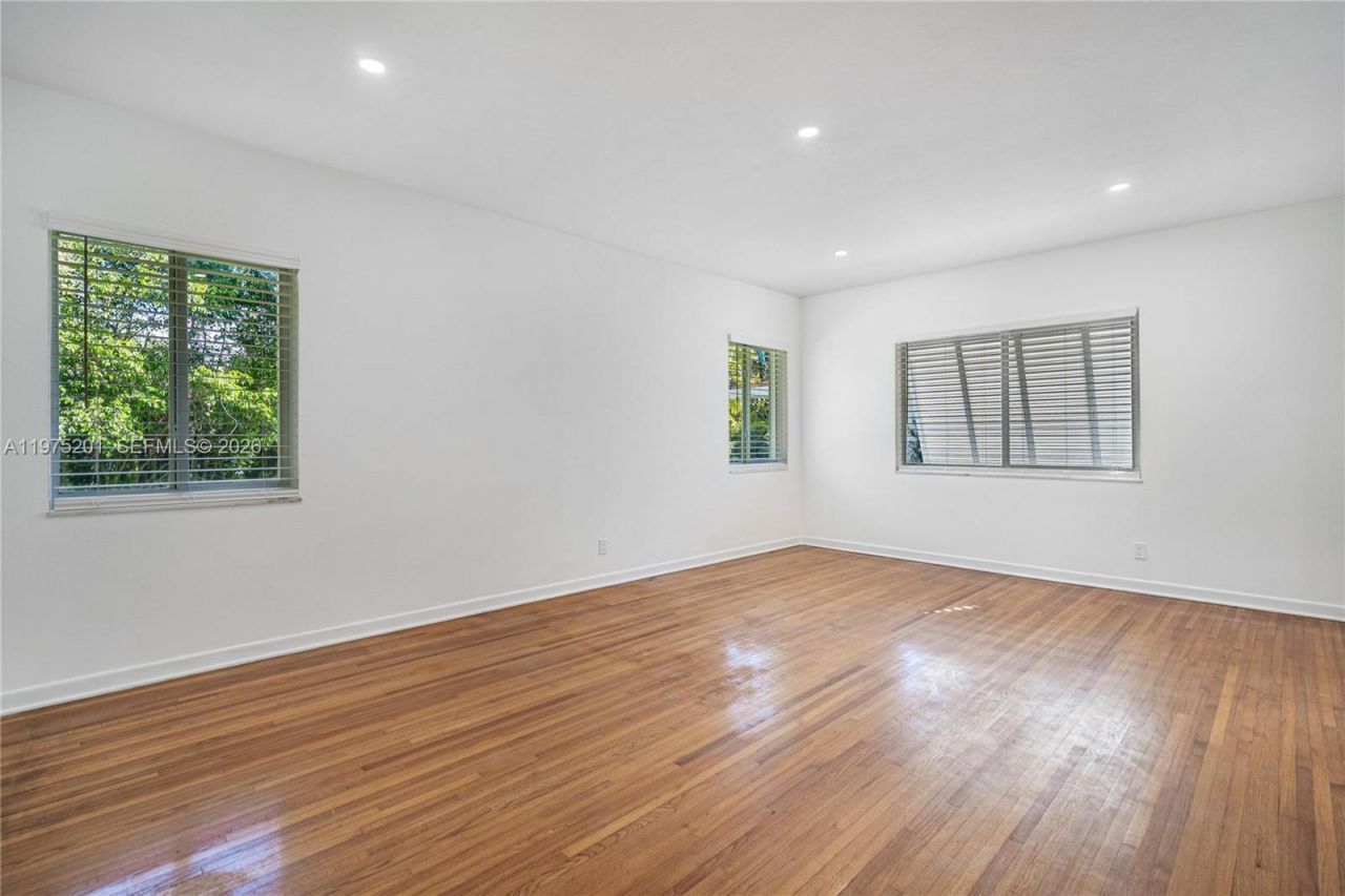 1235 Algardi Ave, Coral Gables, FL 33146 Photo