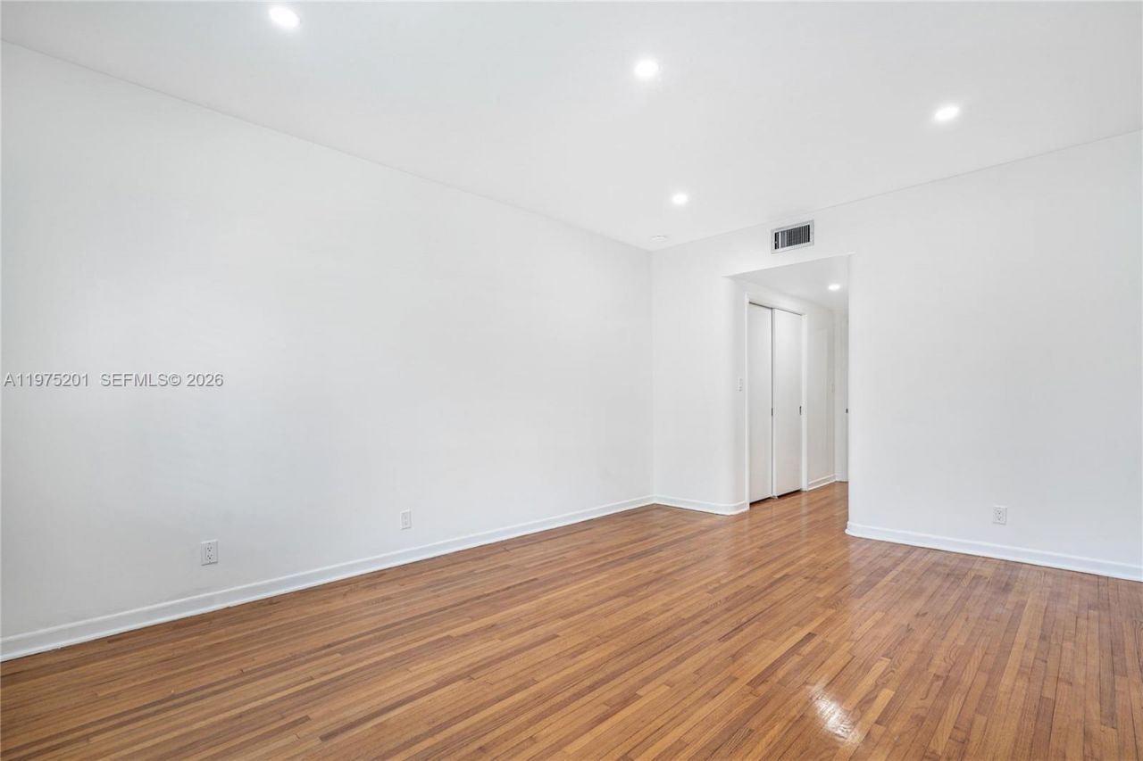 1235 Algardi Ave, Coral Gables, FL 33146 Photo