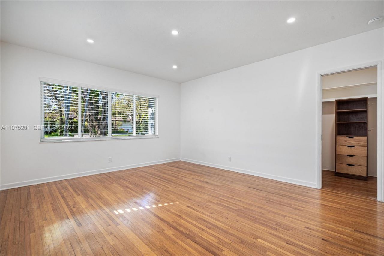 1235 Algardi Ave, Coral Gables, FL 33146 Photo