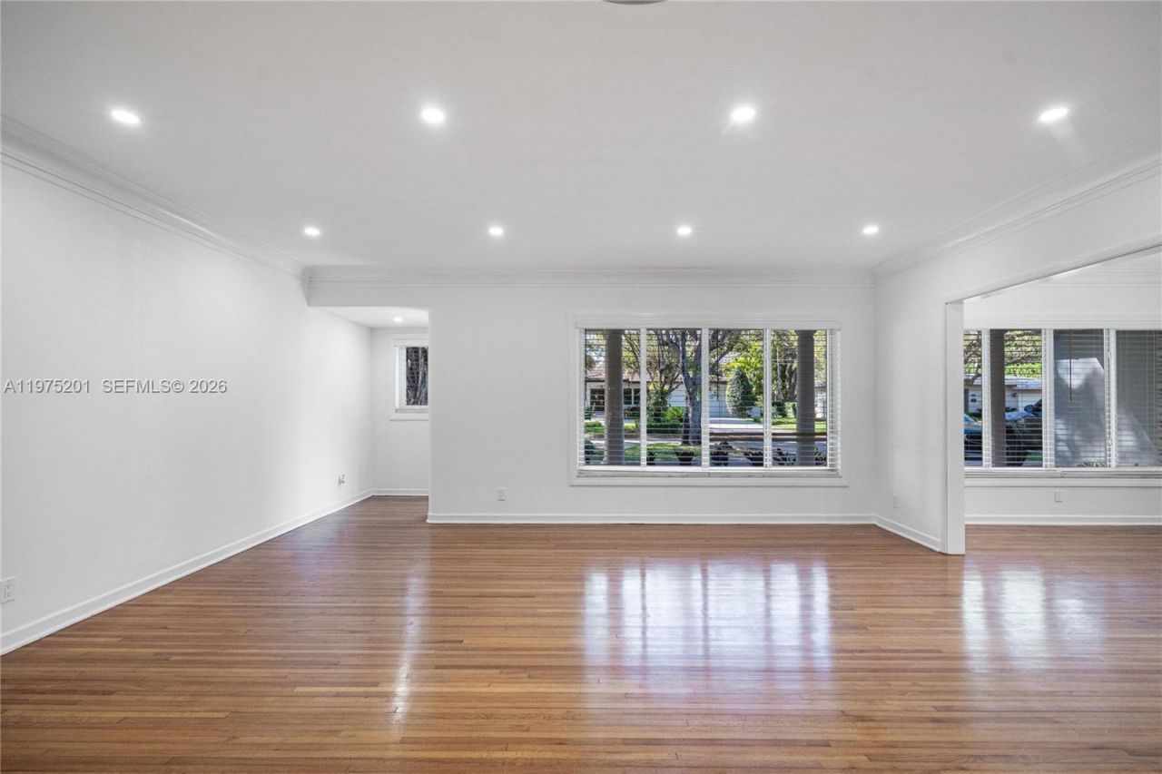 1235 Algardi Ave, Coral Gables, FL 33146 Photo