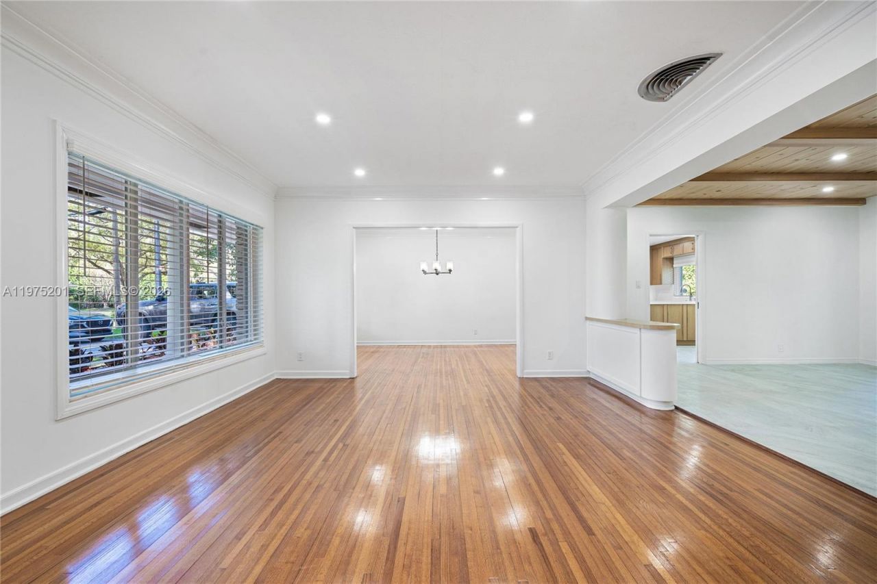 1235 Algardi Ave, Coral Gables, FL 33146 Photo