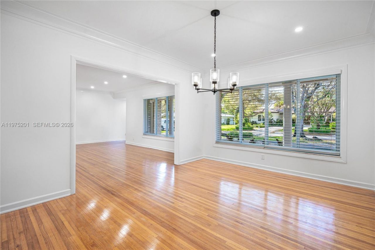 1235 Algardi Ave, Coral Gables, FL 33146 Photo