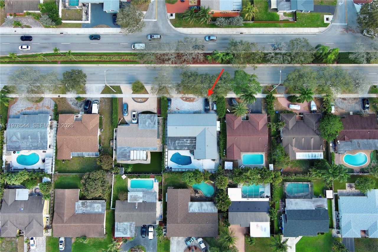 1140 N Douglas Rd, Pembroke Pines, FL 33024 Photo