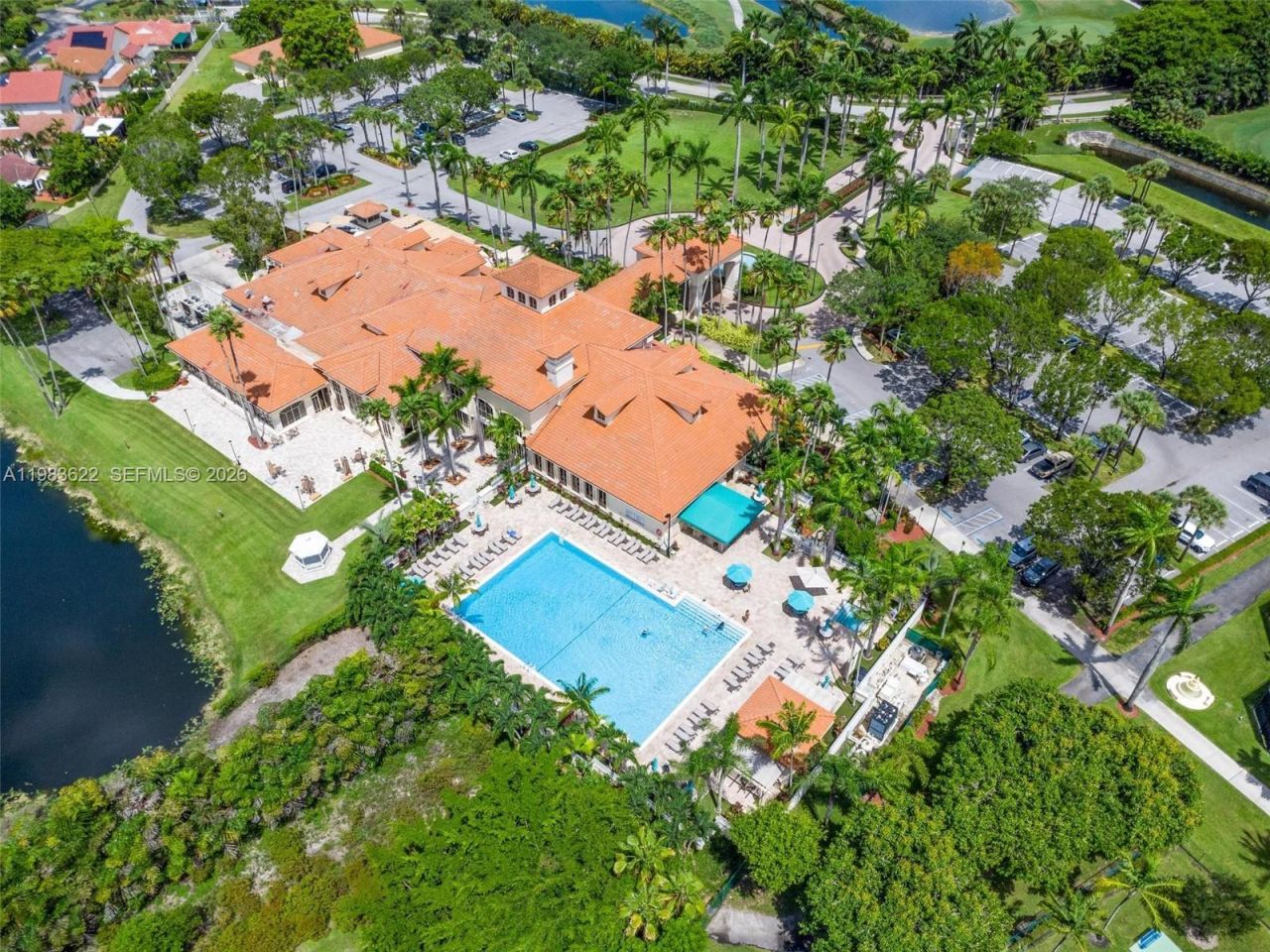 10635 NW 54th St , Doral, FL 33178 Photo