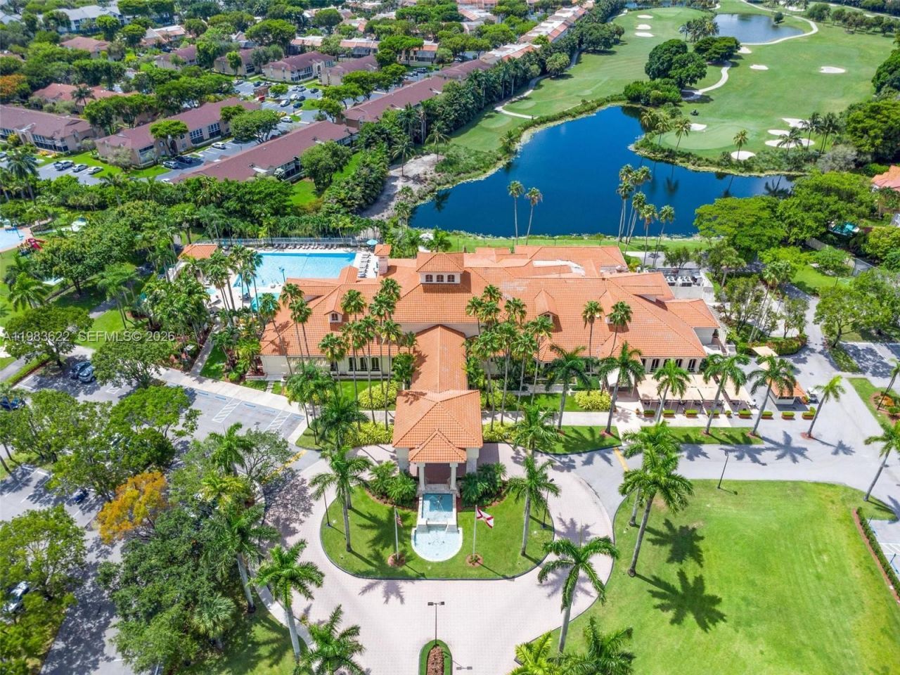 10635 NW 54th St , Doral, FL 33178 Photo