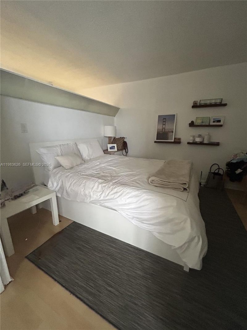 290 174th St , Unit 1715, Sunny Isles Beach, FL 33160 Photo