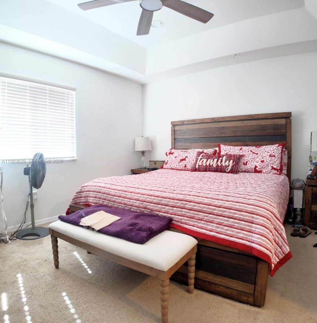 8884 SW 220th Ln, Cutler Bay, FL 33190 Photo