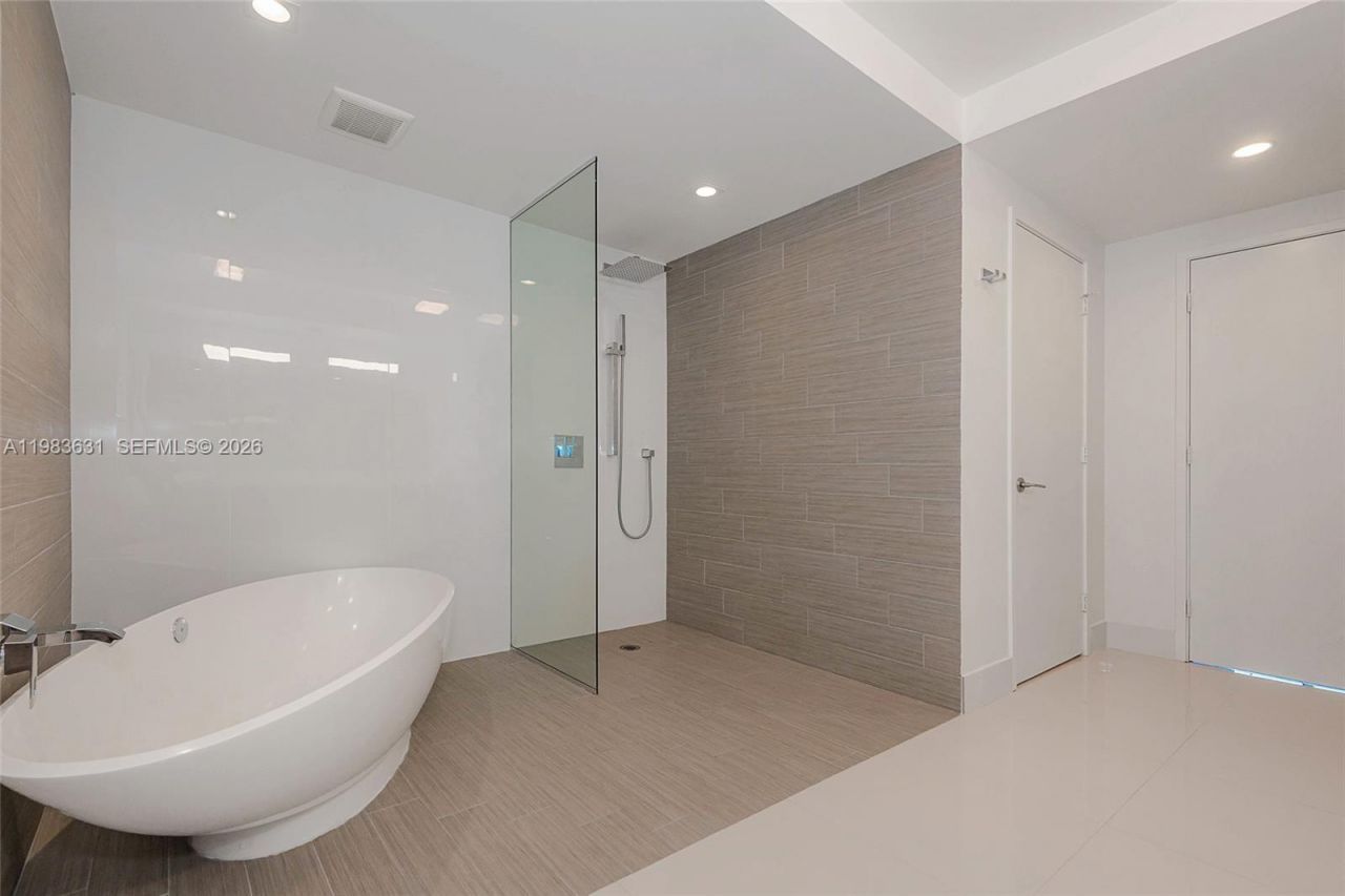 300 Sunny Isles Blvd, Unit 4-805, Sunny Isles Beach, FL 33160 Photo