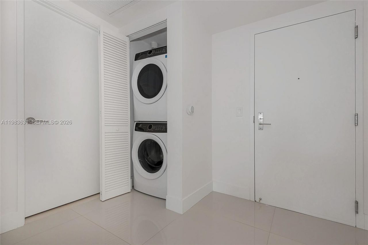 300 Sunny Isles Blvd, Unit 4-805, Sunny Isles Beach, FL 33160 Photo