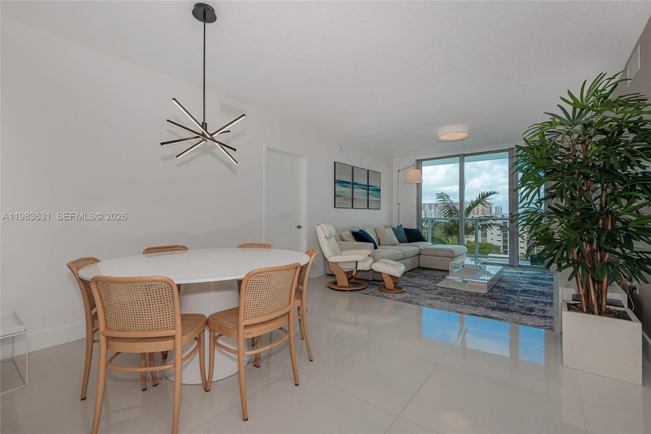 300 Sunny Isles Blvd, Unit 4-805, Sunny Isles Beach, FL 33160 Photo