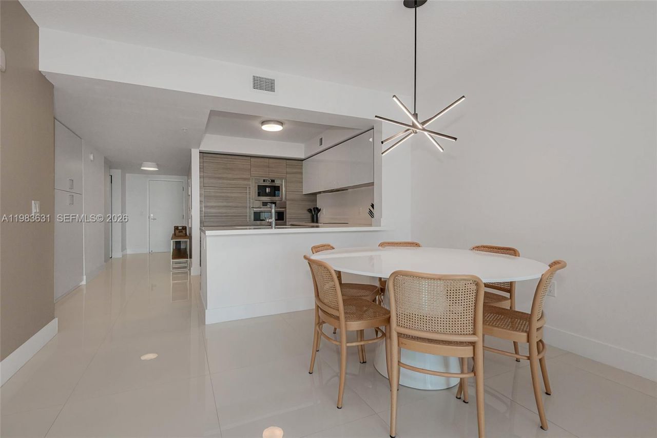 300 Sunny Isles Blvd, Unit 4-805, Sunny Isles Beach, FL 33160 Photo