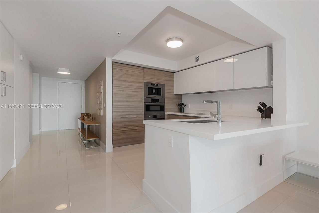 300 Sunny Isles Blvd, Unit 4-805, Sunny Isles Beach, FL 33160 Photo