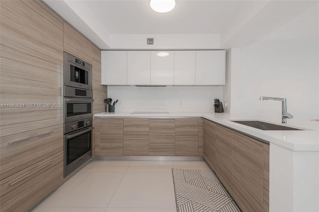 300 Sunny Isles Blvd, Unit 4-805, Sunny Isles Beach, FL 33160 Photo