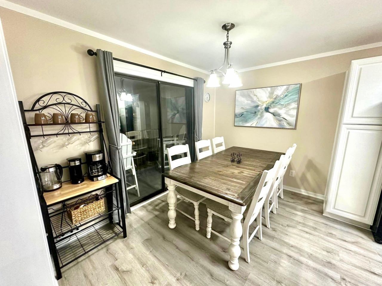 5905 S Kings Highway Photo 8