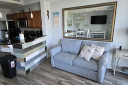 215 77th Ave. N photo 4