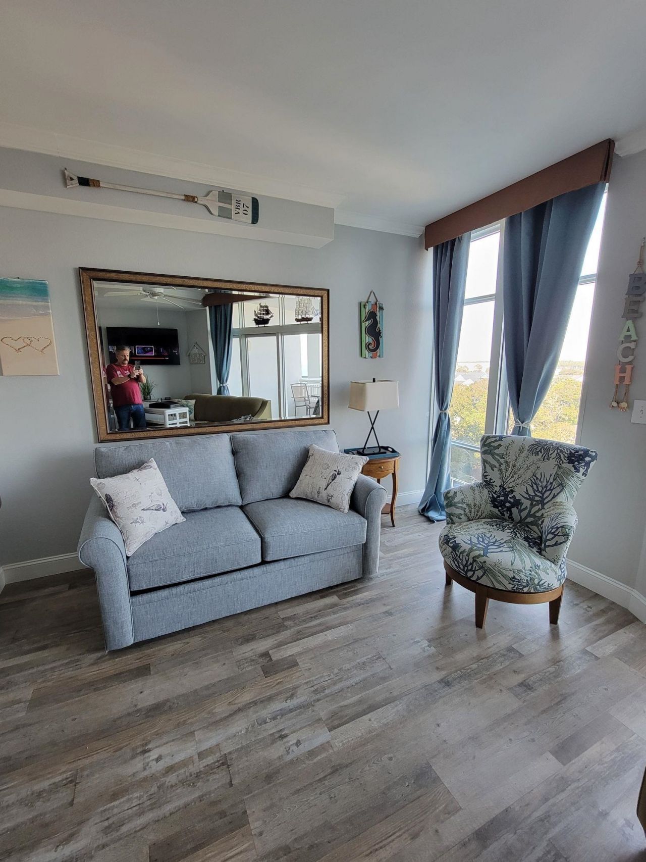 215 77th Ave. N Photo 4