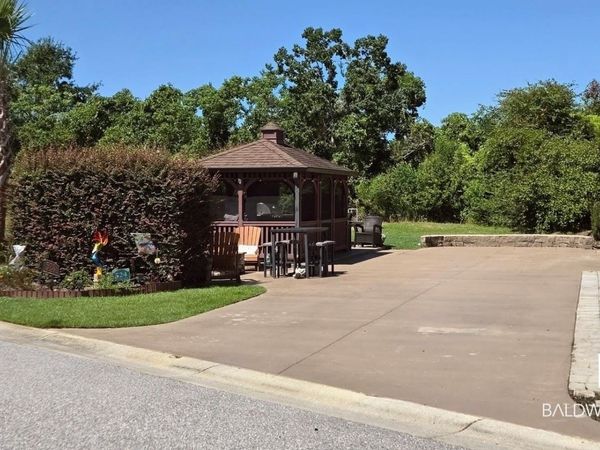 524 Portofino Loop, Foley, AL 36535