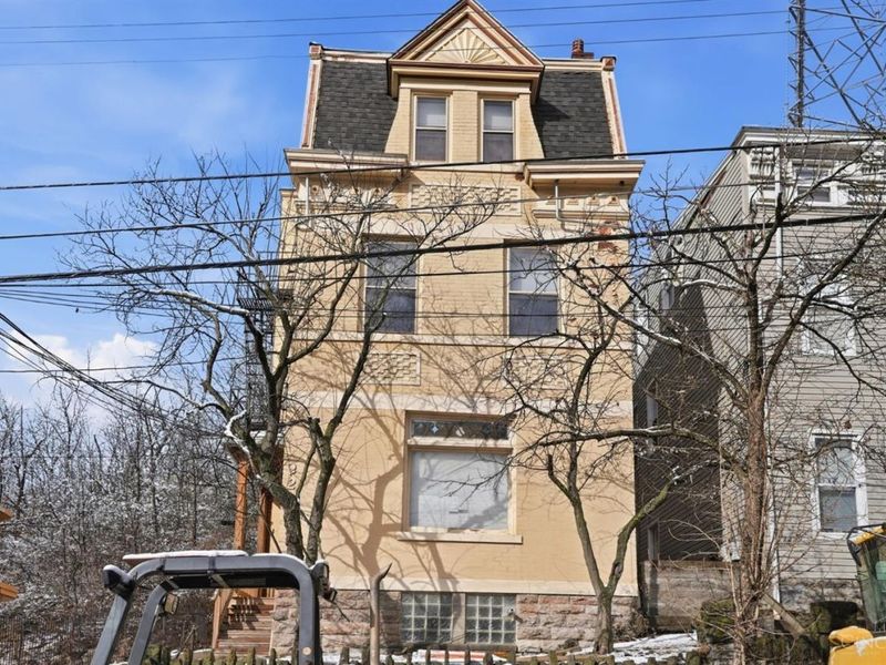 2227 Wheeler Street, Cincinnati, OH 45219 Photo 2