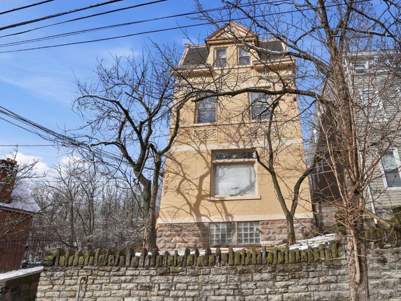 2227 Wheeler Street, Cincinnati, OH 45219 Photo 4