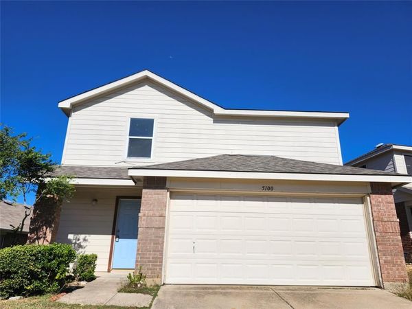 5100 Waterford Drive, Fort Worth, TX 76179