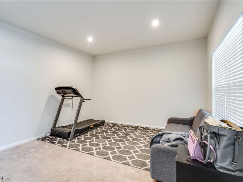 2326 Orchard Circle, Ravenna, OH 44266 Photo 6