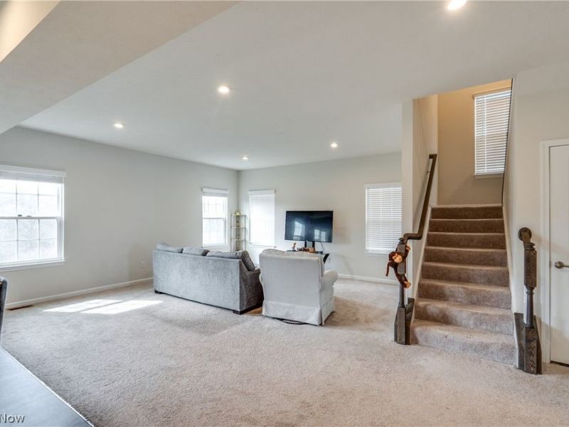 2326 Orchard Circle, Ravenna, OH 44266 Photo 7