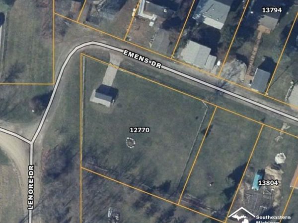 13764 Emens Drive, Hudson, MI 49247