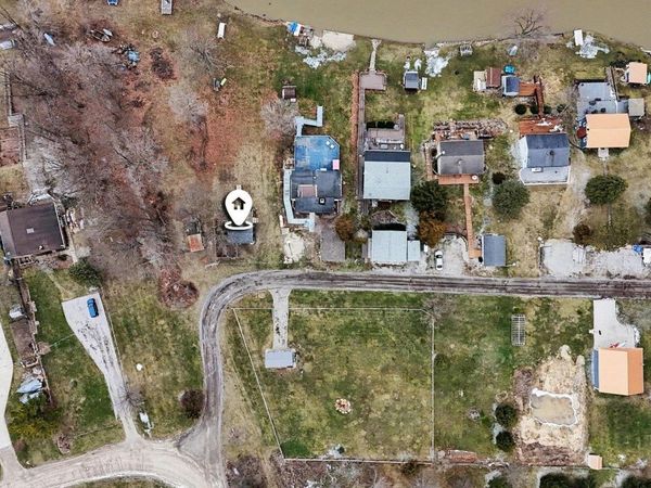 13764 Emens Drive, Hudson, MI 49247