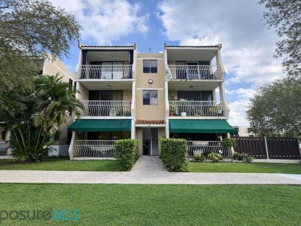 2015 AV DEGETAU, Unit 2015, Caguas, PR 00725