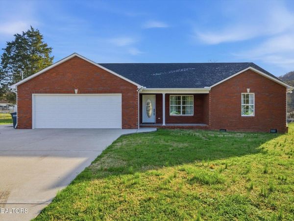 108 Oakwood Drive, Maynardville, TN 37807