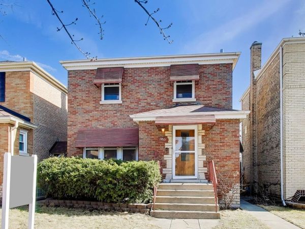 1811 Maple Avenue, Berwyn, IL 60402