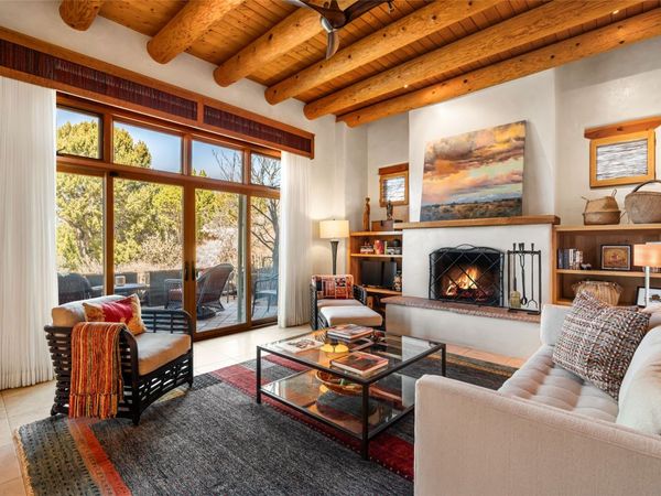 11 Pulitzer Trail, Unit E, Santa Fe, NM 87506