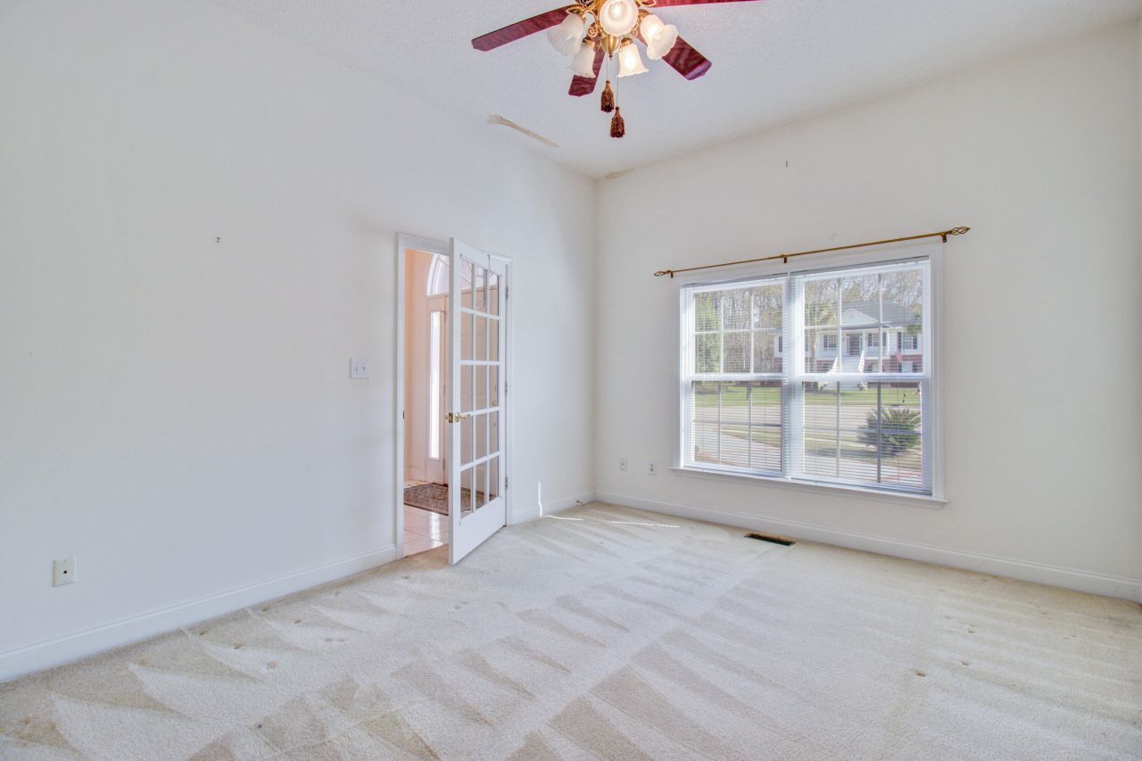 123 Spalding Circle Photo 10