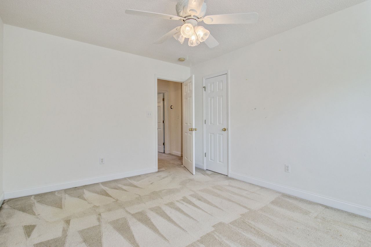 123 Spalding Circle Photo 33