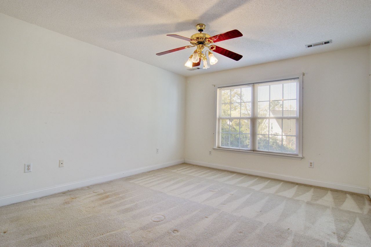 123 Spalding Circle Photo 34