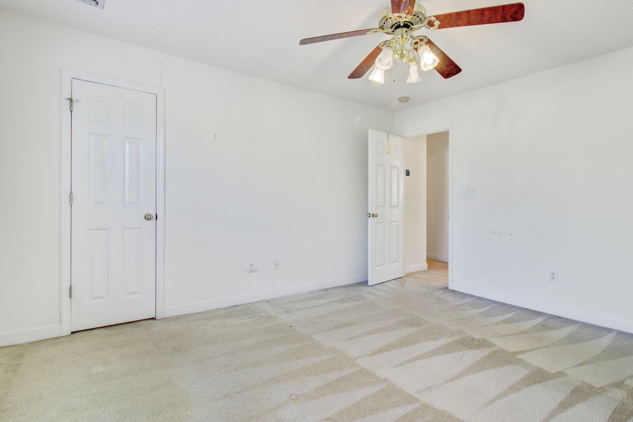 123 Spalding Circle Photo 35