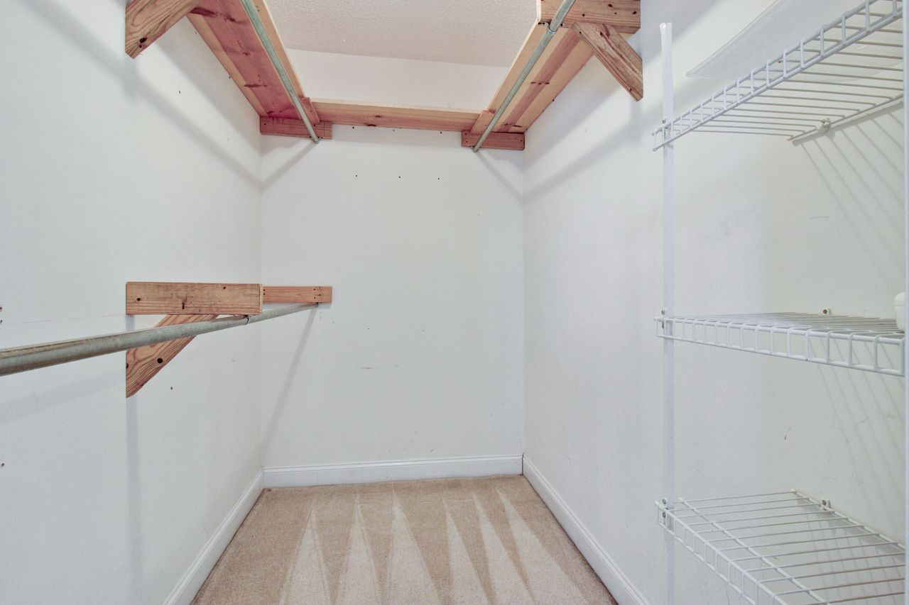 123 Spalding Circle Photo 36