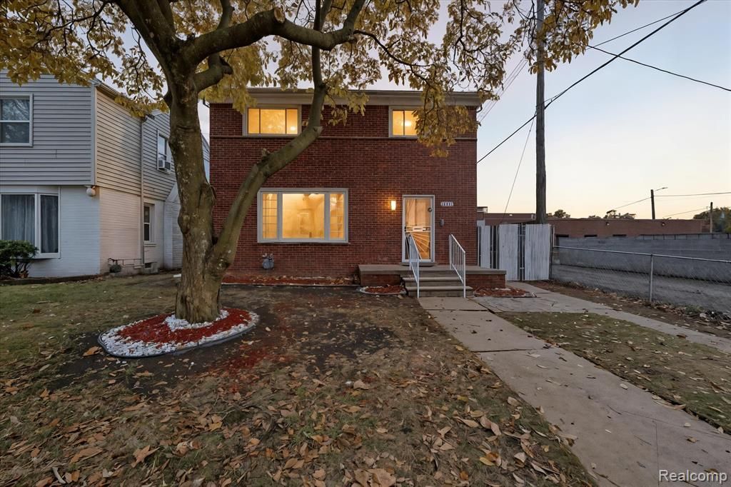 16891 Avon Avenue , Detroit, MI 48219 Main Photo