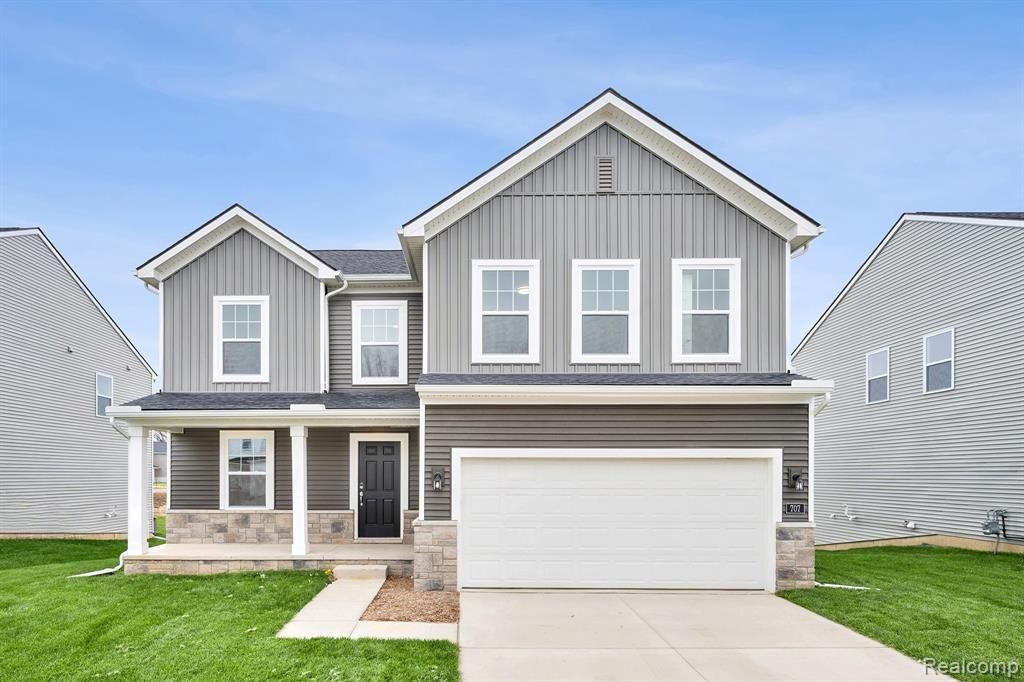 707 Knollwood Bend , Chelsea, MI 48118 Main Photo
