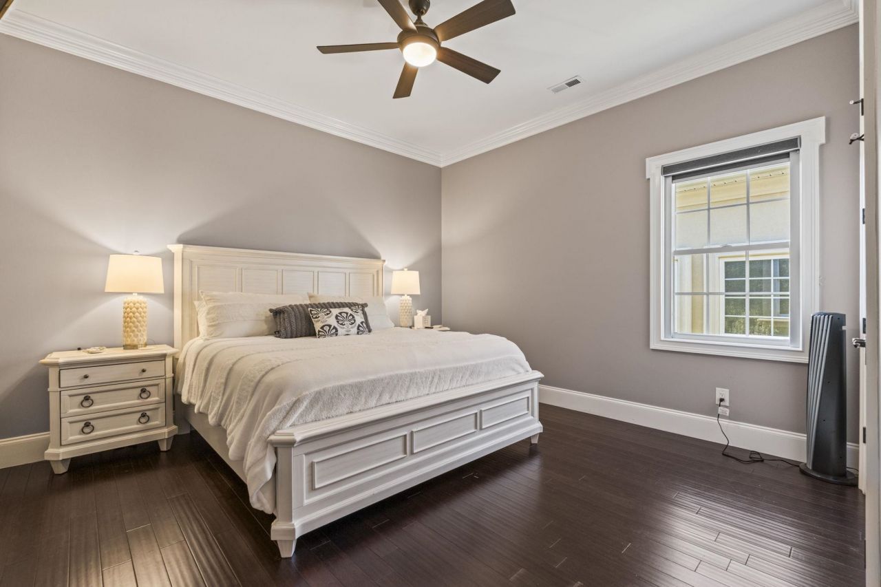 688 Edgecreek Dr.  Photo 17