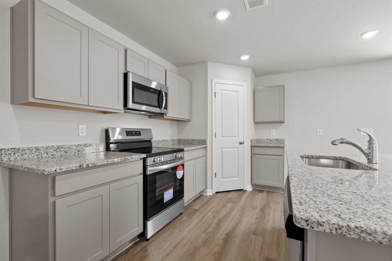 841 Rivas Way Photo 11