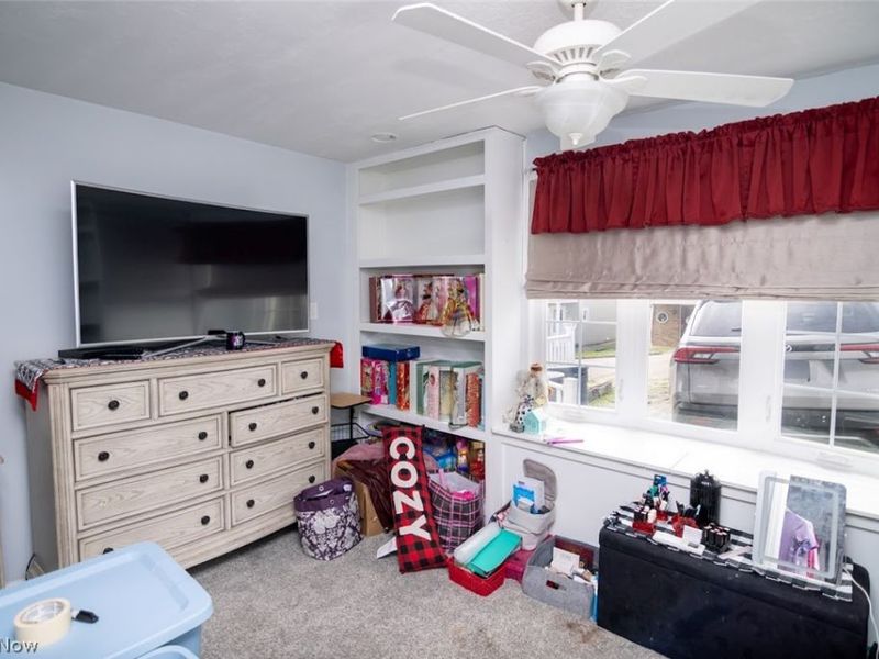 531 W 44th Street, Shadyside, OH 43947 Photo 15