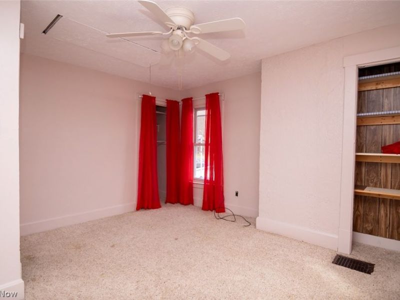 531 W 44th Street, Shadyside, OH 43947 Photo 19