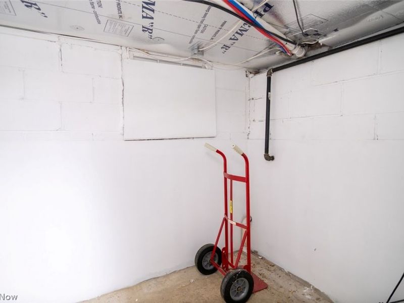 531 W 44th Street, Shadyside, OH 43947 Photo 27