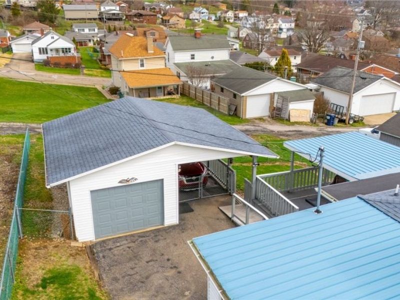 531 W 44th Street, Shadyside, OH 43947 Photo 32